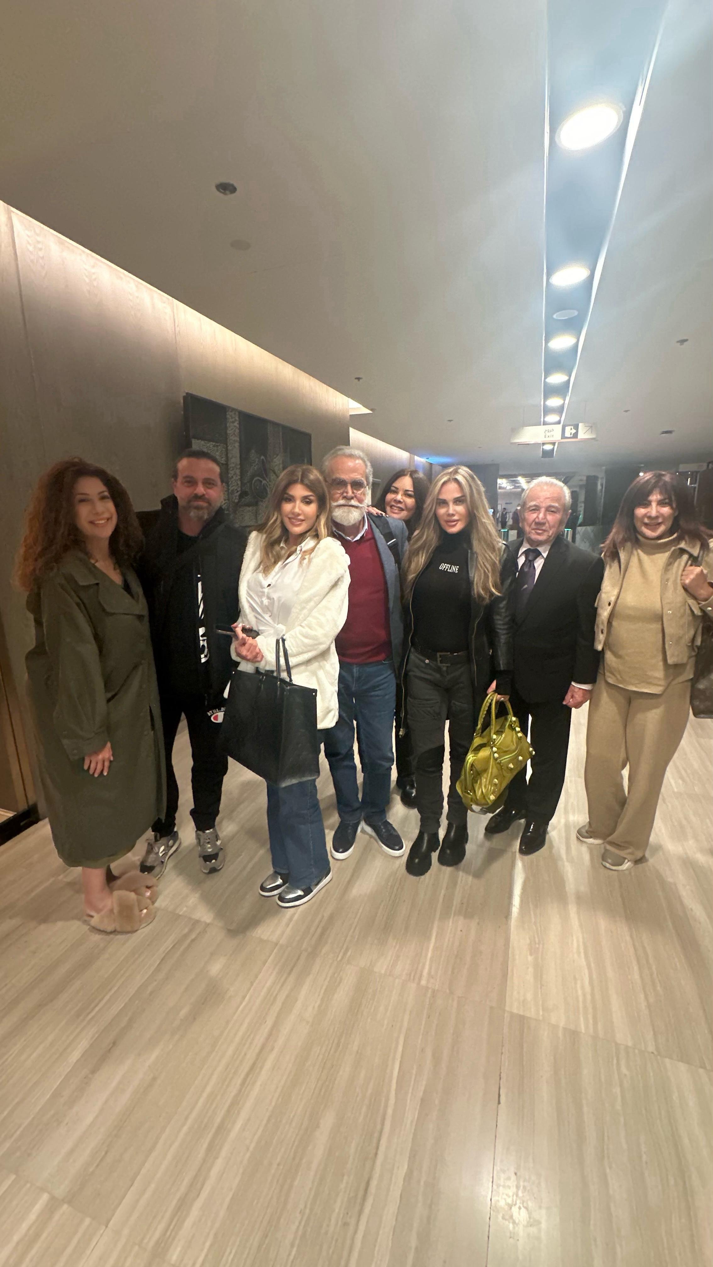 نجوم عرب وعالميين يصلون الرياض للمشاركة في حفل Joy Awards (صور وفيديو)